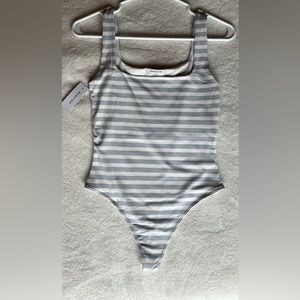 Aritzia Babaton contour body suit